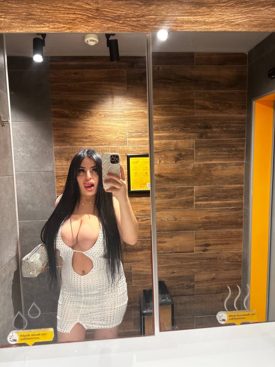 Adana Yeni Seksi Kaliteli Genç Bayan Escort ALVİNA - Image 1